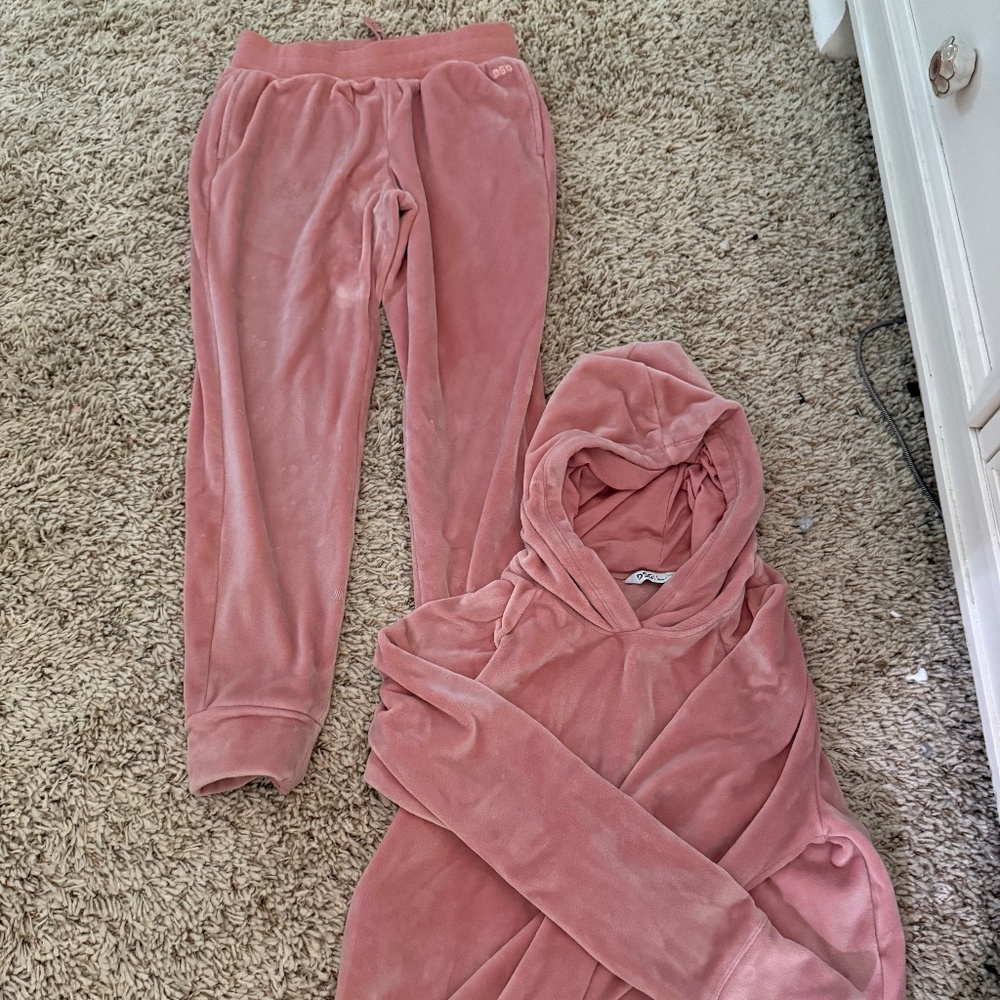 A DSG hoodie and sweatpants